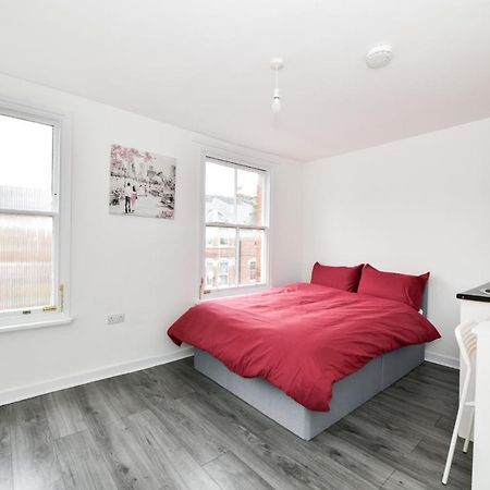 Waylen Street Suites Reading Luaran gambar